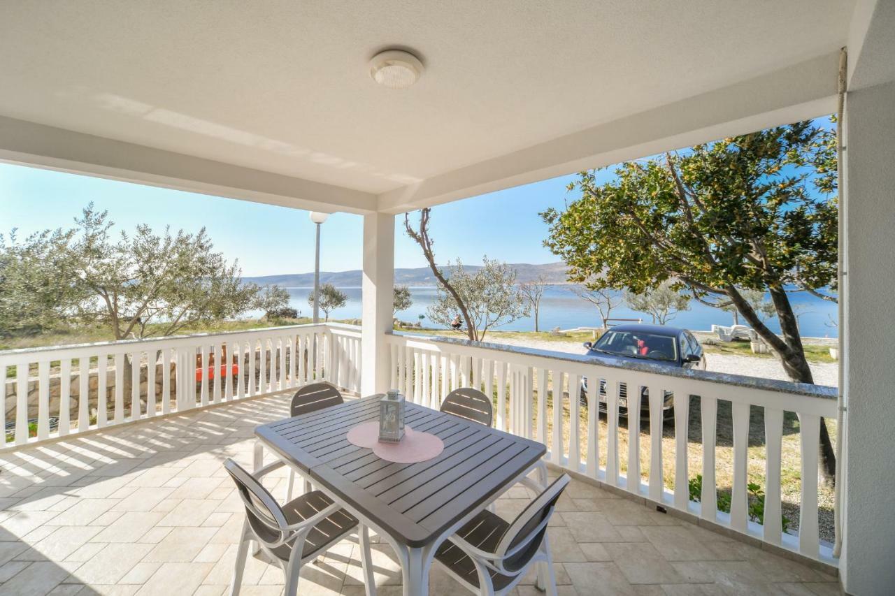 Apartamento Martom Seline