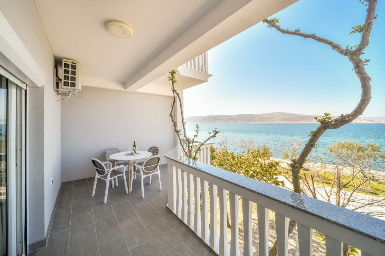 Apartamento Martom Seline